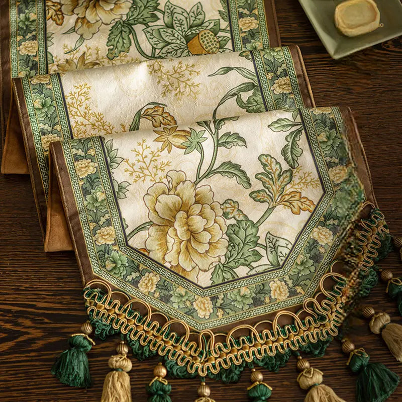 Chinoiserie Vintage Floral and Aviary Design Table Runner