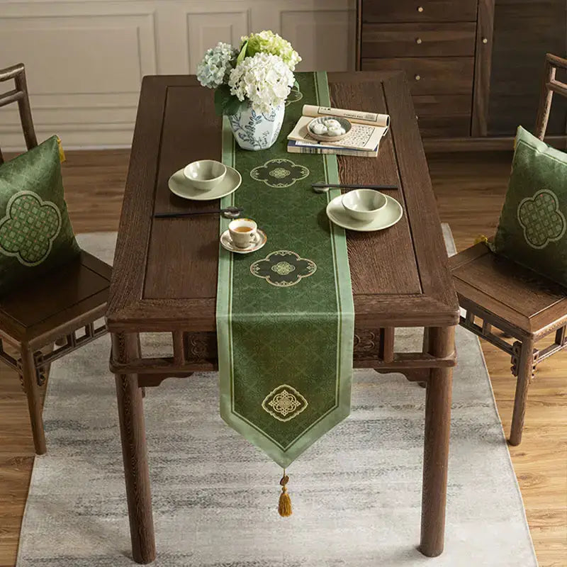 Chinoiserie Dark Green Elegance Table Runner